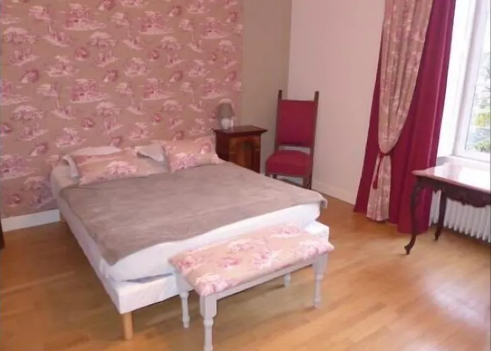 Les Du Chapitre Hotell 2*