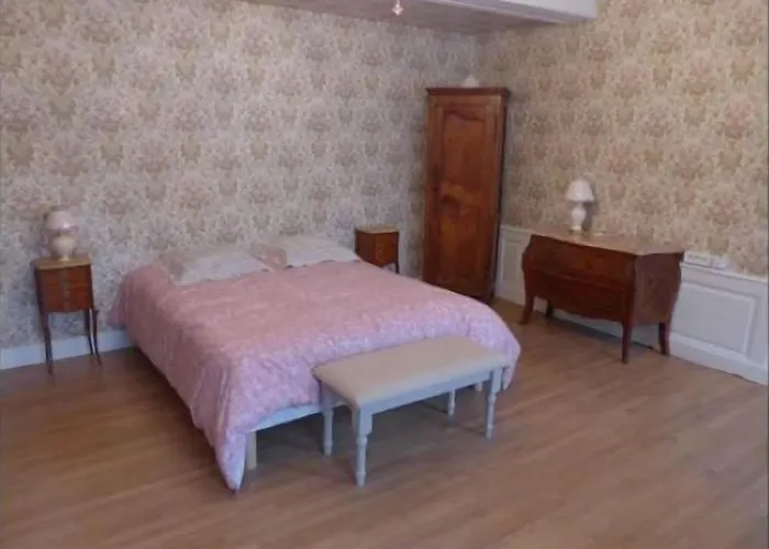 Hotell Les Du Chapitre Langres